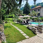 Πανσιόν Galli & Pool 3*