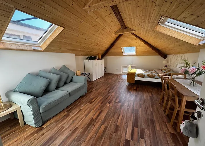 Πανσιόν Galli & Pool Castelmarte