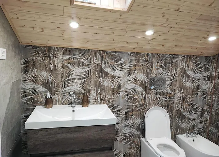 Πανσιόν Galli & Pool Castelmarte