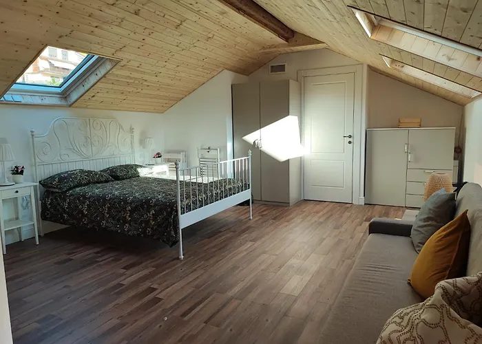 Galli & Pool Πανσιόν Castelmarte