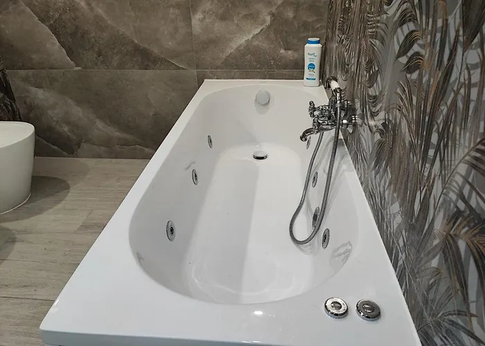 Πανσιόν Galli & Pool 3*