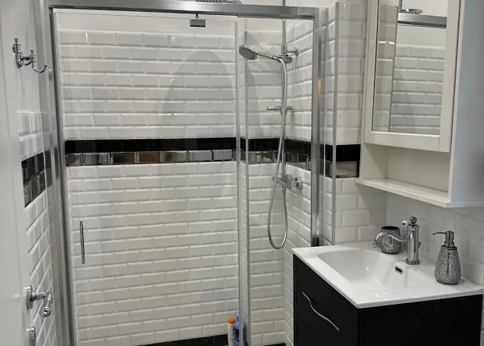 Πανσιόν Galli & Pool Castelmarte