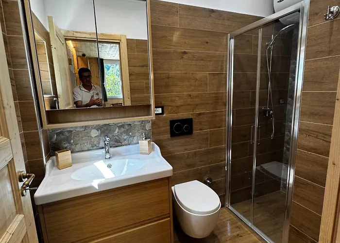 Galli & Pool Πανσιόν Castelmarte