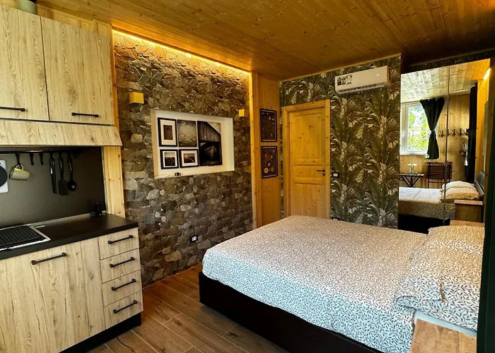 Πανσιόν Galli & Pool 3*