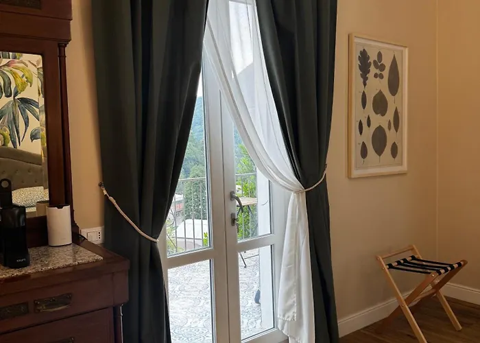 Πανσιόν Galli & Pool Castelmarte